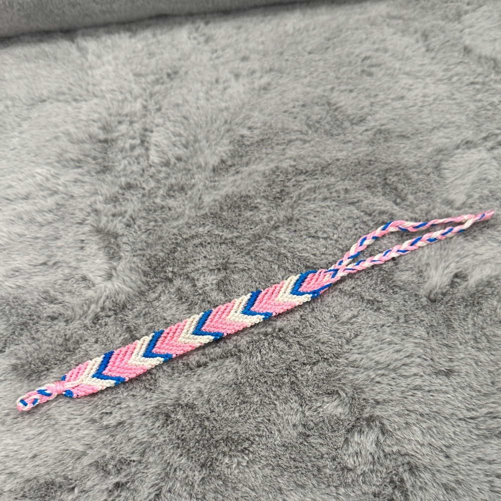 Francesca's Collections Pink and Blue Chevron Bracelet